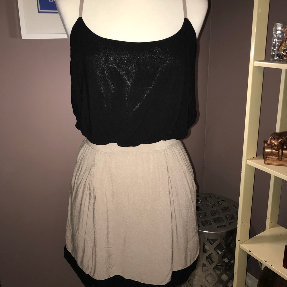 Forever 21 Pocket Dress
