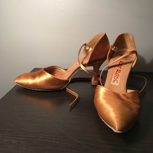 Ballroom Dance smooth style Ray Rose shoes