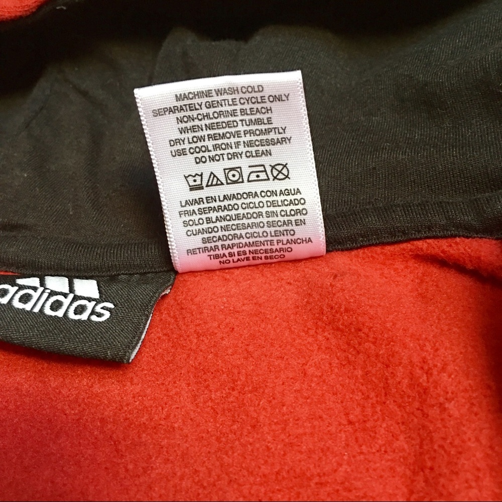 Addidas Wisconsin Hoodies. Age 7 - Picture 4 of 5