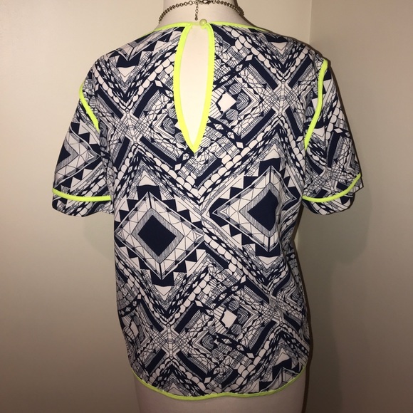 Navy Blue and Lime Green Blouse - Picture 2 of 4