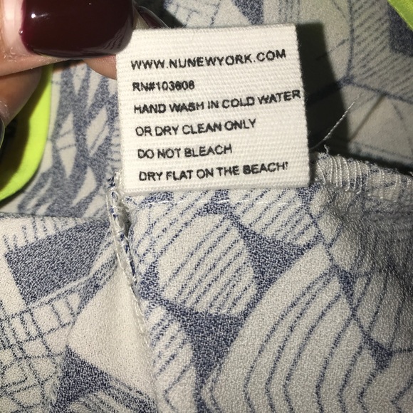 Navy Blue and Lime Green Blouse - Picture 4 of 4