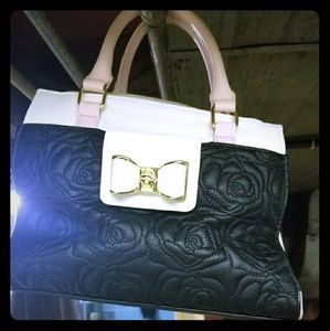 Handbag 👜 used once