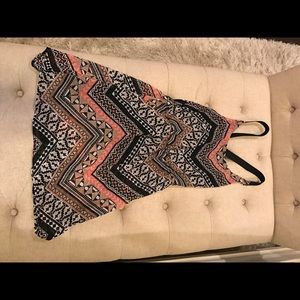 Cross cross strap dress with lining.