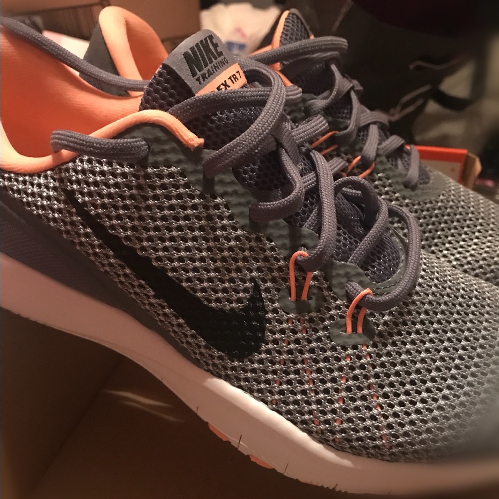 Nike Women's Flex Trainer 7