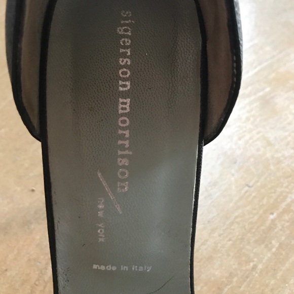 Italian Leather Black Kitten Heels - Picture 4 of 6