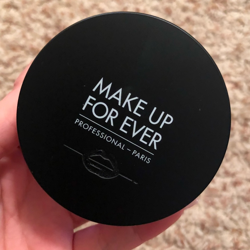 Make up forever ultra HD powder