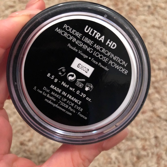 Make up forever ultra HD powder - Picture 2 of 5
