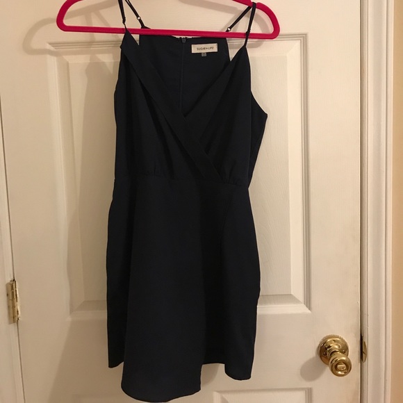 Angled navy romper - Picture 2 of 4