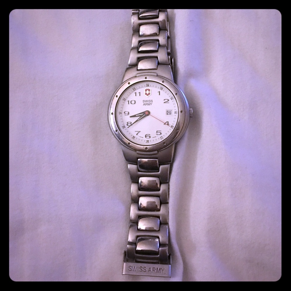 Men’s Swiss army watch
