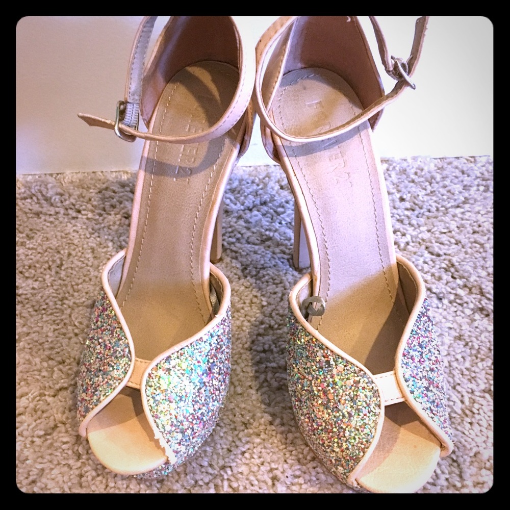 Glittery sparkly open toe ankle strap pumps
