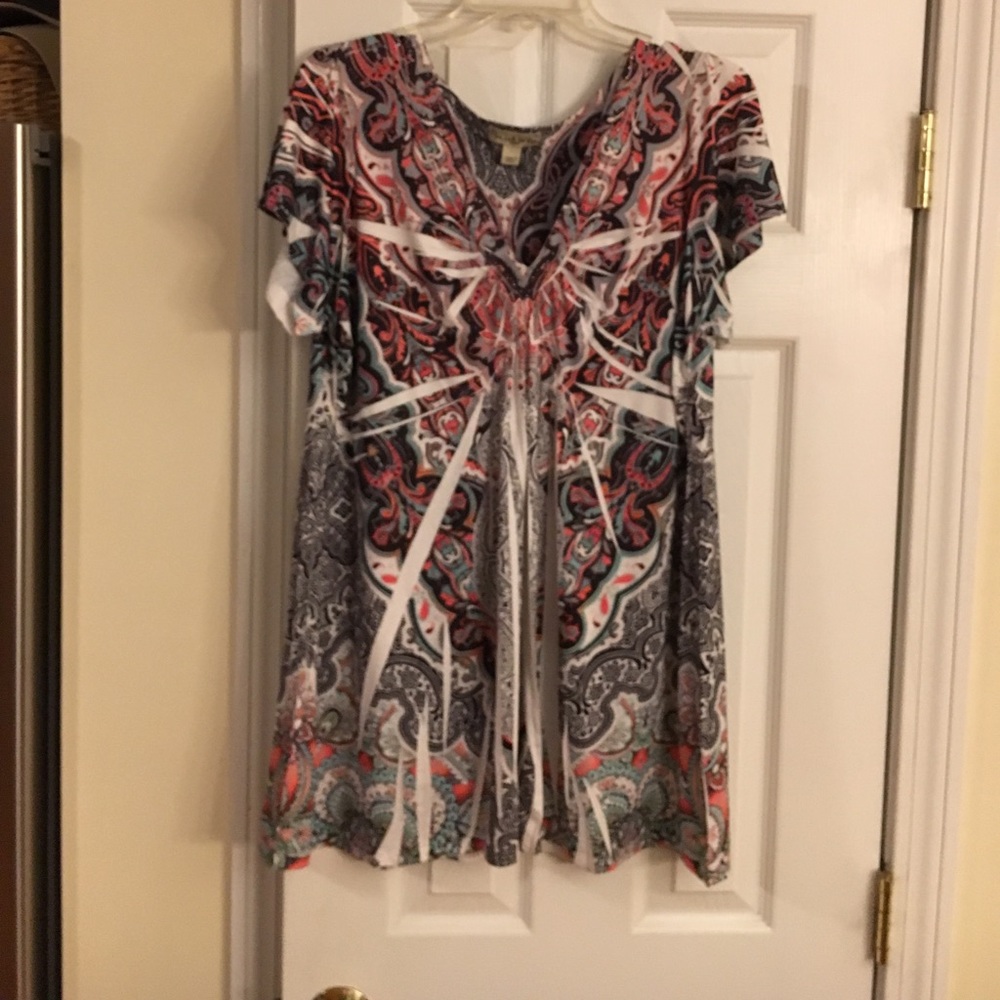 Pretty top, wear with jeans or dress up