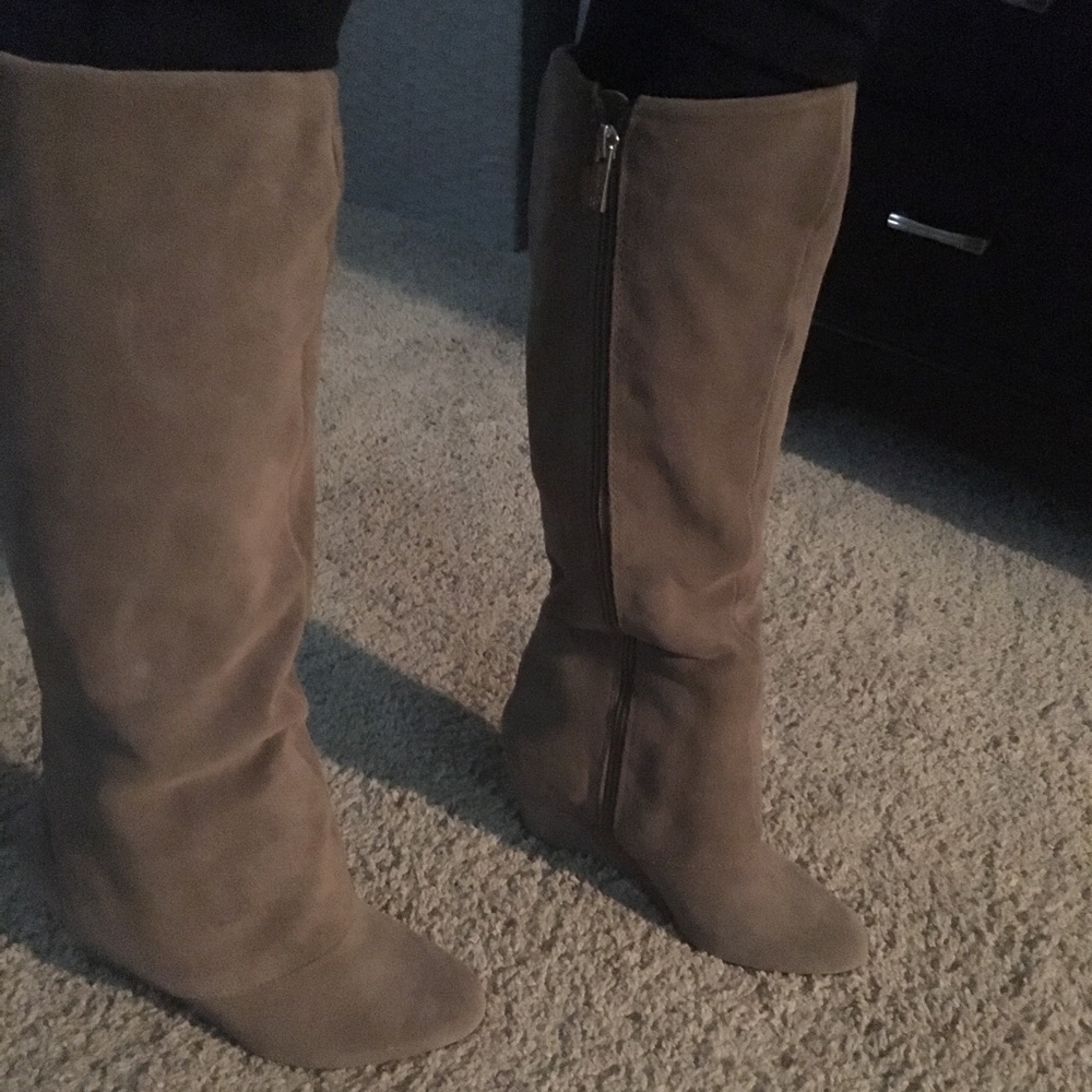 Suade boots