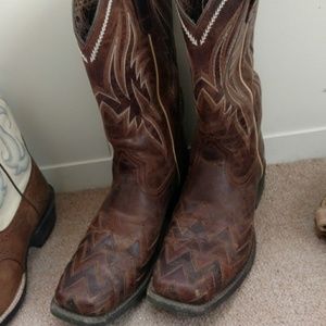 Ariat Cowgirl boots