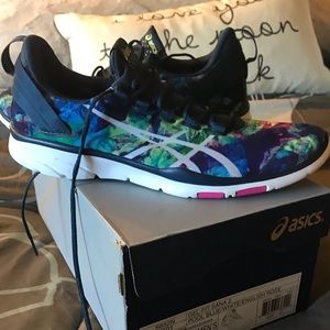 New ASICS Gel Sana Running Shoes Size 10