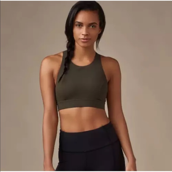 SOLD! Lululemon athletica Fast and Free Olive Bra - Picture 4 of 6