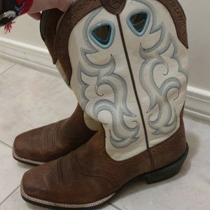 Sold! Cream Ariat Square Toe Boots