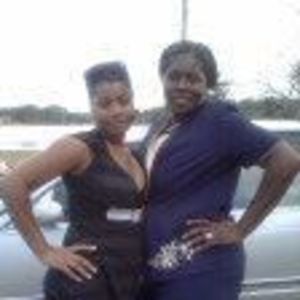 Meet your Posher, Vanessa