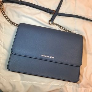 Micheal Kors Daniela crossbody leather purse