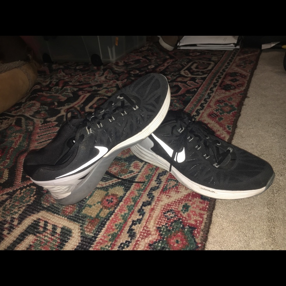 NIKE Lunarglide 6