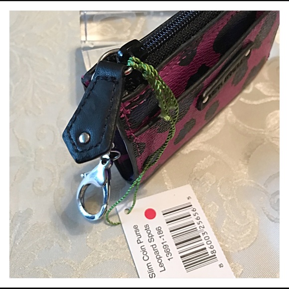 Vera Bradley Coin/Card Holder. - Picture 3 of 8