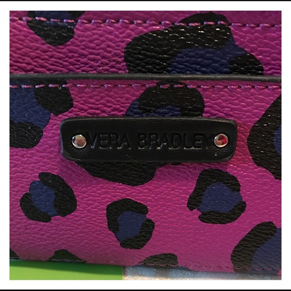 Vera Bradley Coin/Card Holder. - Picture 4 of 8