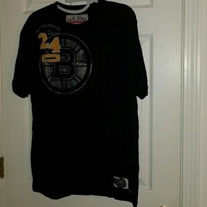Boston Bruins tshirt L