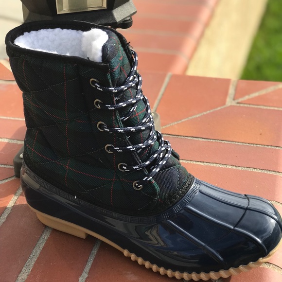 NEW SIZES ladies quilted lace up duck boots - Picture 5 of 7