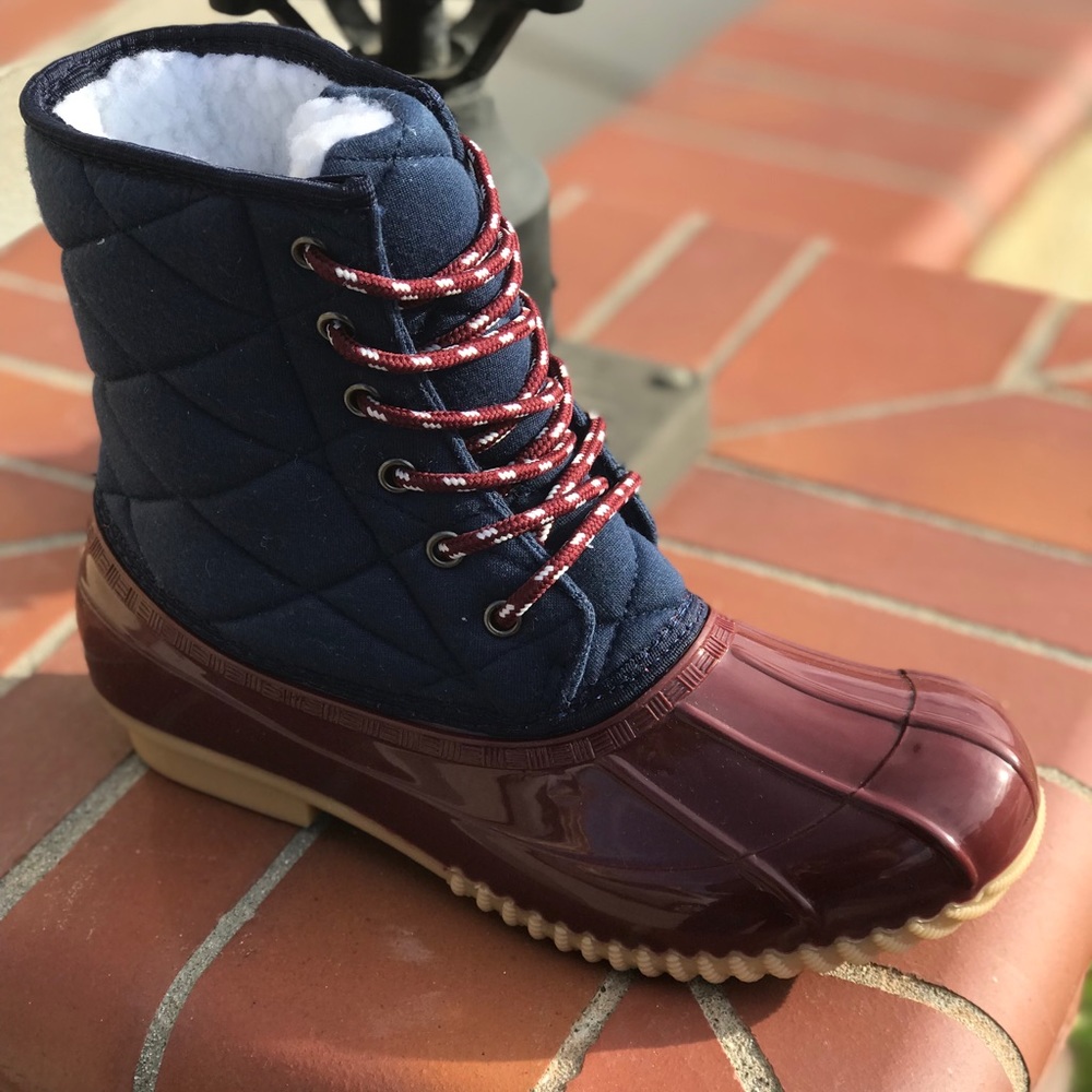NEW SIZESLadies quilted lace up duck boots - Picture 6 of 7