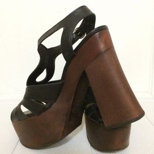 Zara Woman Black Platform Heel