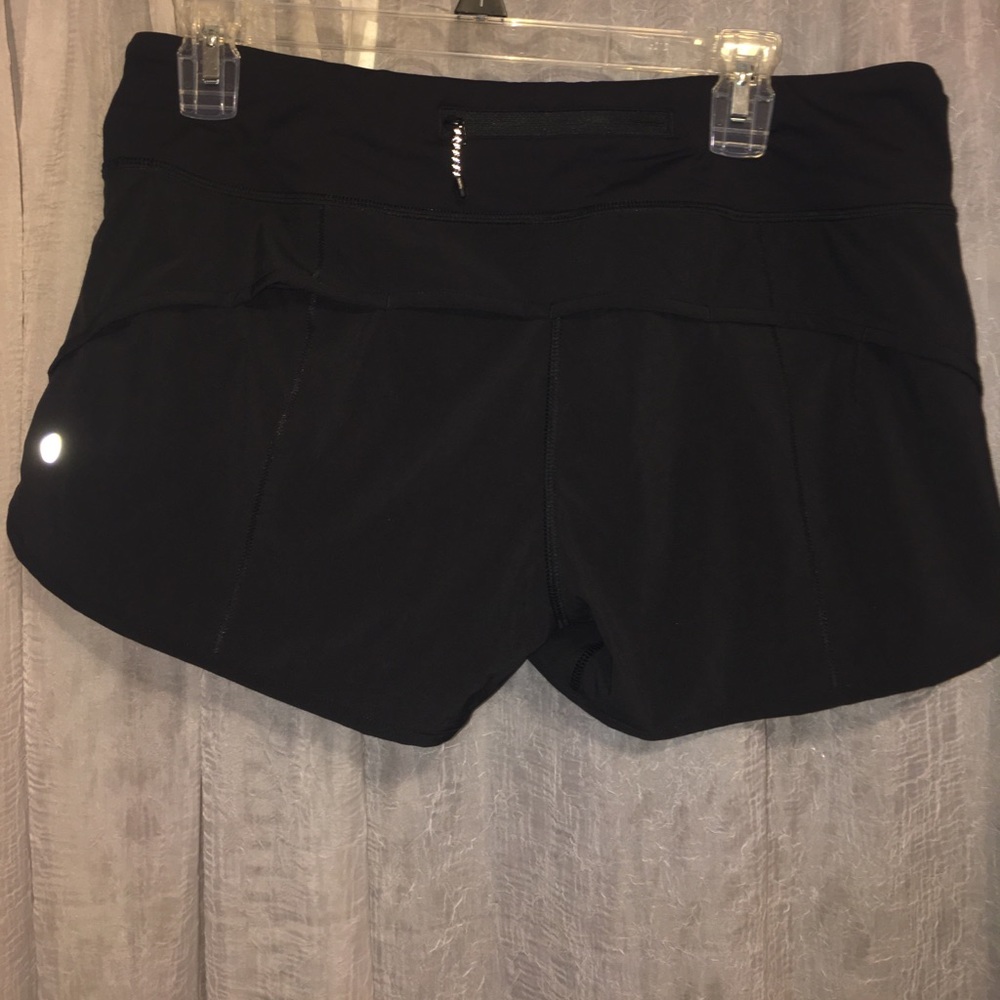 lululemon athletica shorts size 8