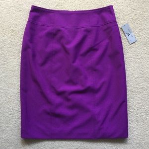 Fuchsia pencil skirt