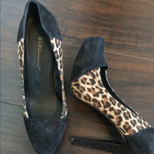 BCBG black and leopard heels