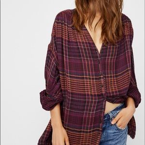 🖤Free People “come on over” buttondown top🖤