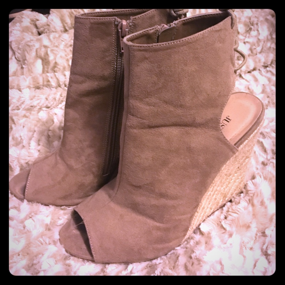 Faux suede open-toe wedges