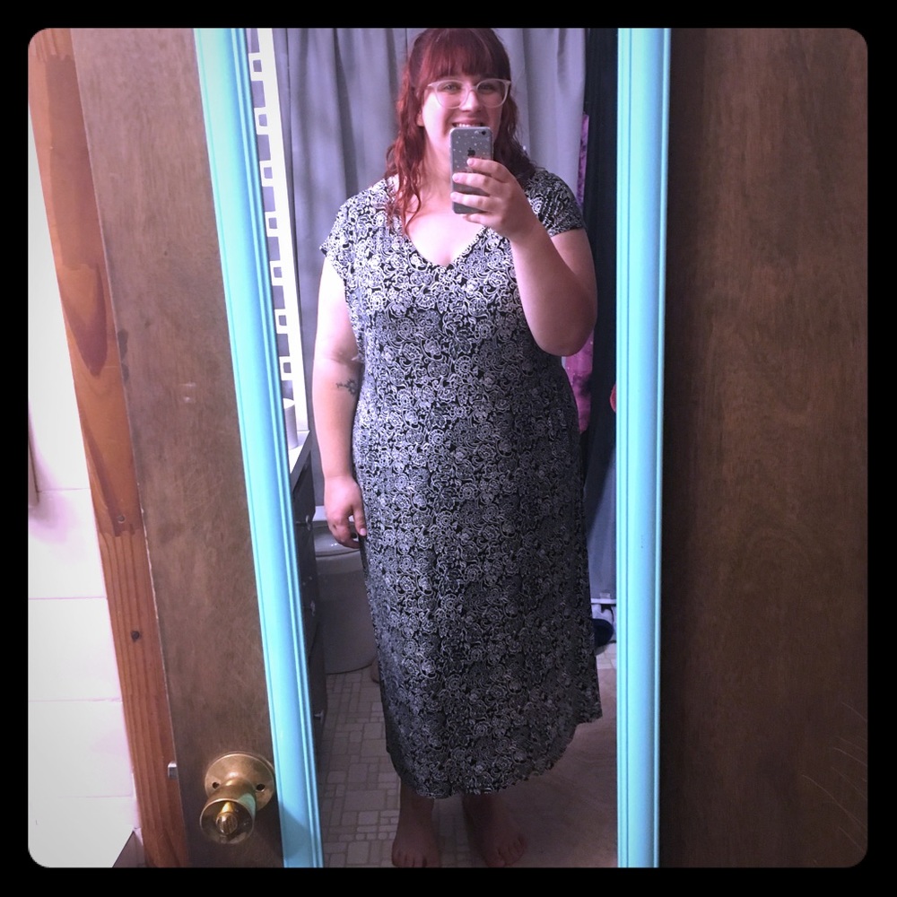 Black and White Old Navy Dress