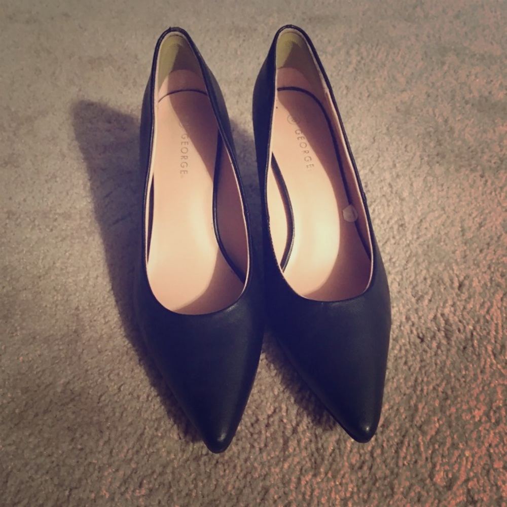 Black size 10 Heels