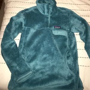 Patagonia. Half button pullover.