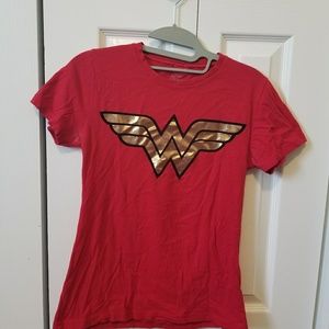 Wonder woman tee