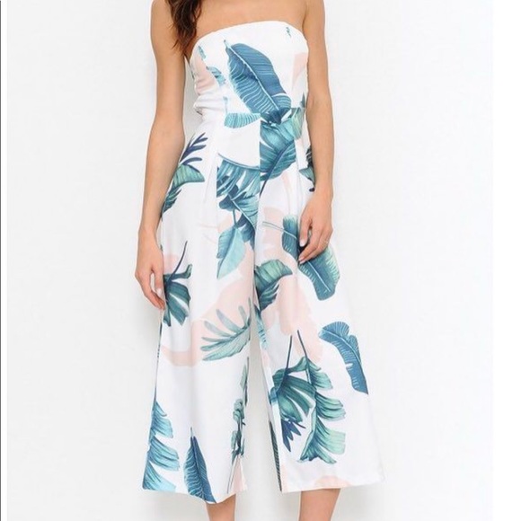 Pants - White Floral Jumpsuit 🌸