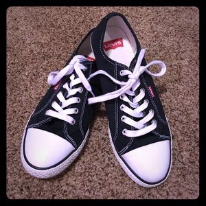 Levi's Low Top Sneakers Levi's Low Top Sneakers