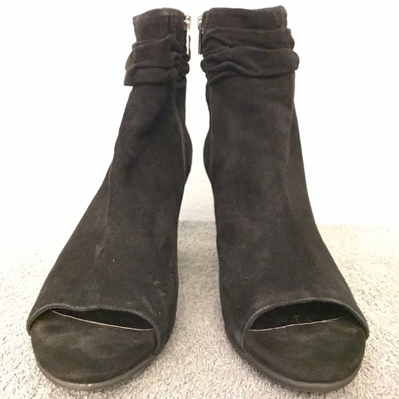 Kenneth Cole Reaction Fridah Peep Toe Ankle Boots - Picture 3 of 8