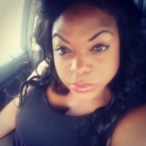 Meet your Posher, Deanna