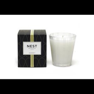 Brand New "Nest Fragrances of New York" candle