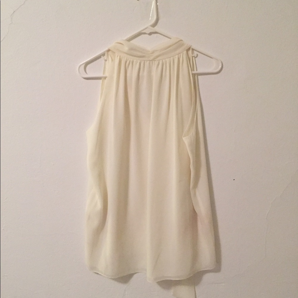 Ivory soft blouse - Picture 4 of 8