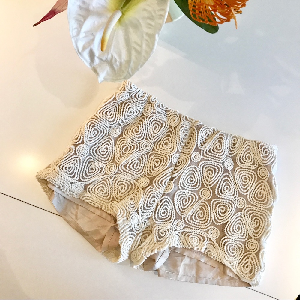 Embossed Coil Patterned Shorts