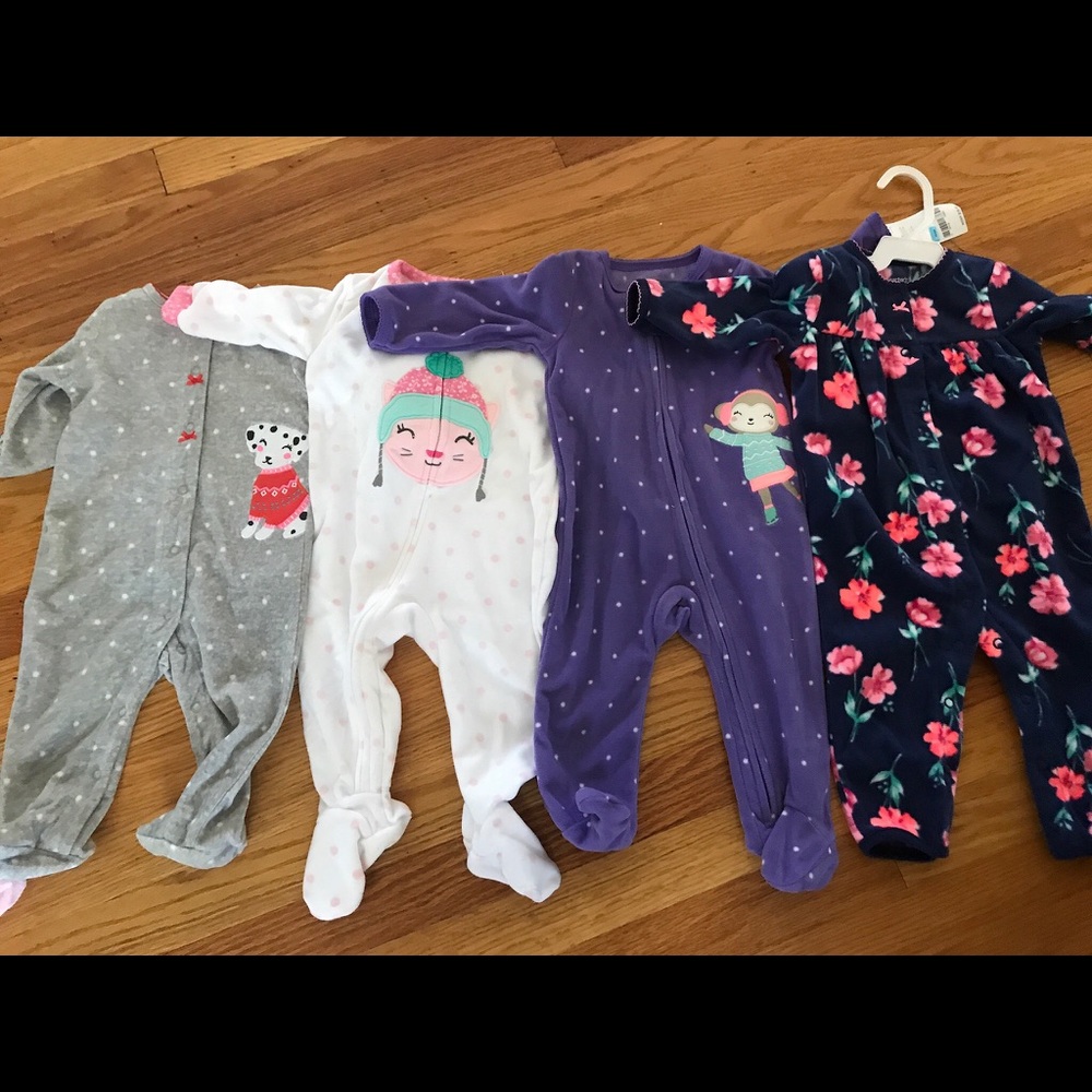 Baby girl pajamas (4 pieces)
