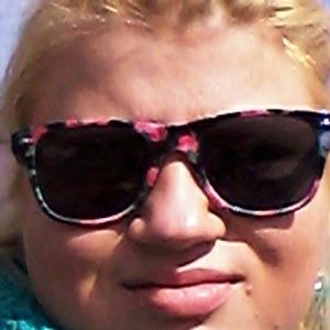 Meet your Posher, Magdalena