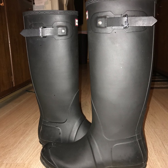 Hunter Boots - Picture 2 of 3