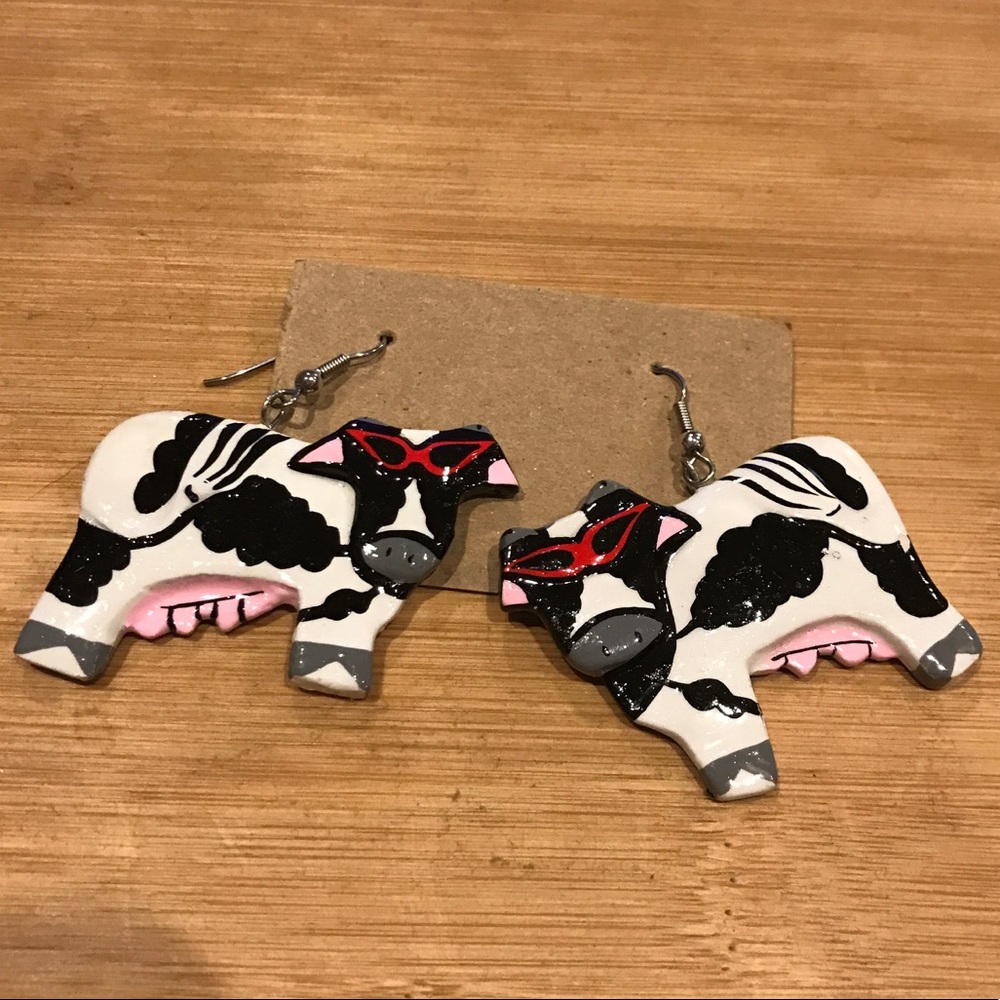 ⭐️Retro cow earrings 🐮