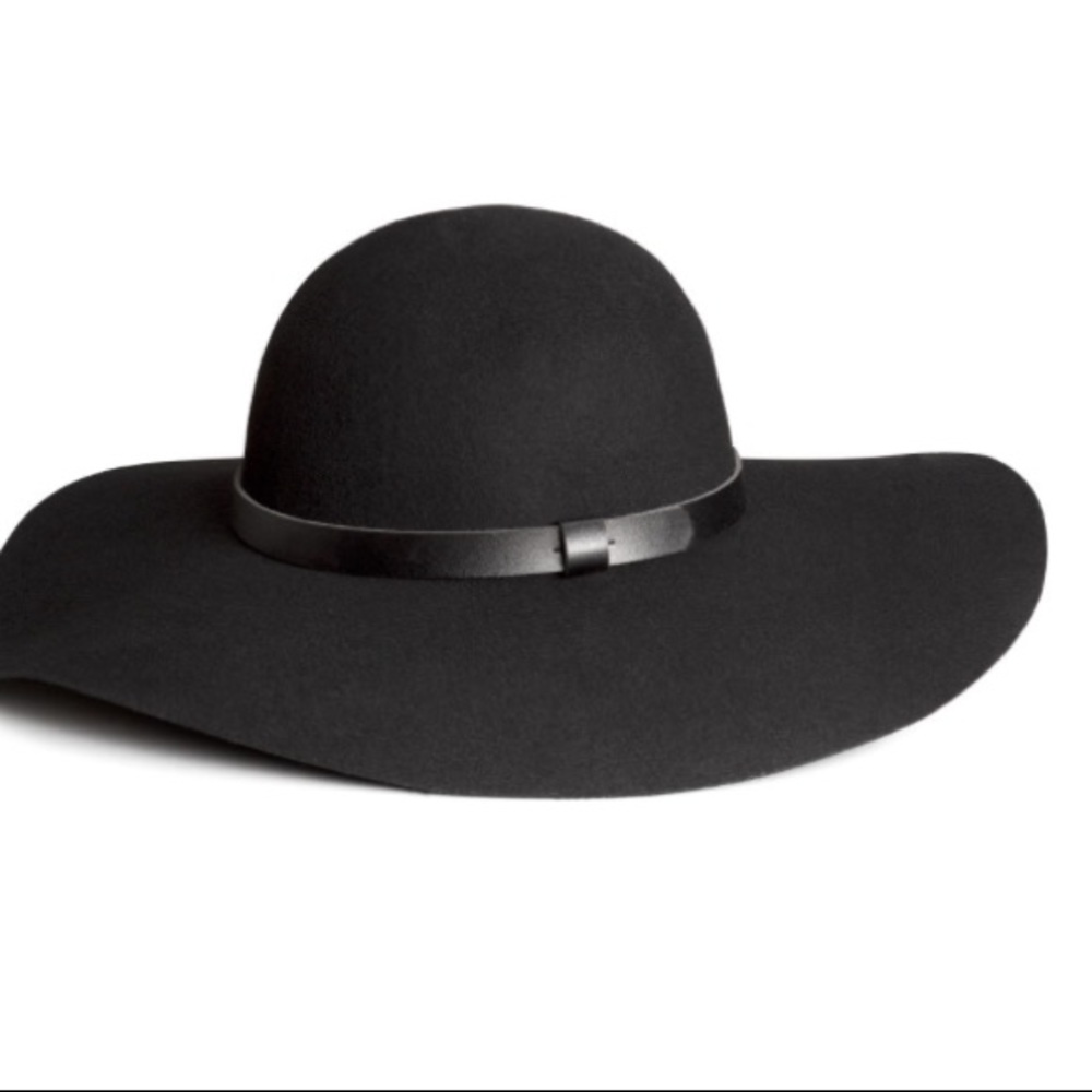 Black H&M fadora .